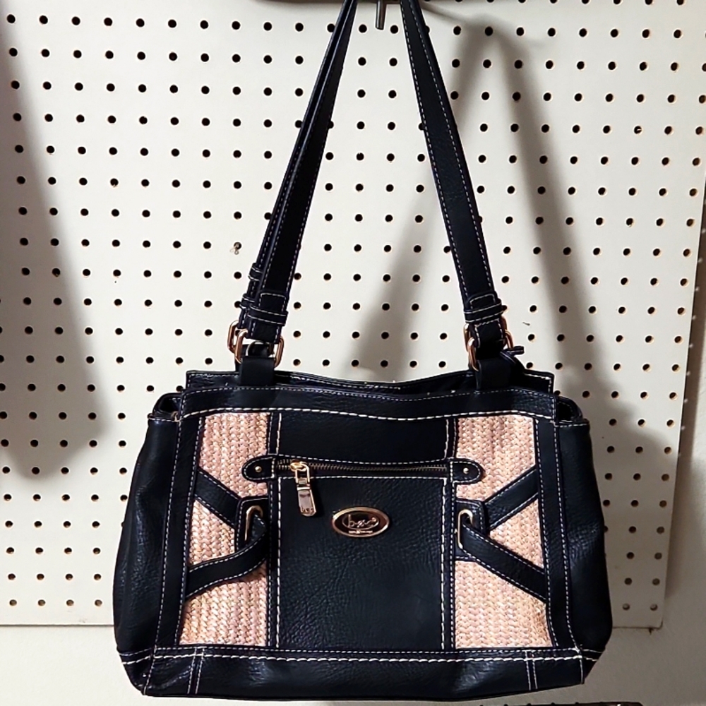Like New b.o.c handbag